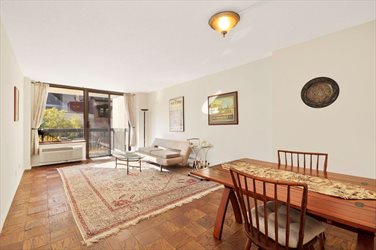 3 for Sale #542878 Murray Hill 3 Sale #542878