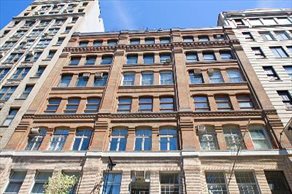 Photo of 139 West 19th Street