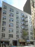 Photo of 2790 Broadway