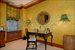 132 E 72 12th fl dressing room