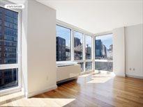 415 Main Street, Apt. 5D, Roosevelt Island