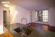 30 West Street, Apt. 8C, Battery Park City