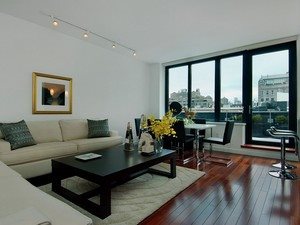 Living Room & South facing terrace