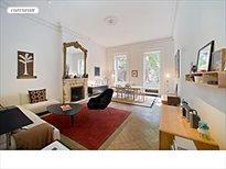 17 West 10th Street, Apt. PARLOR F, Greenwich Village