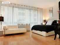 242 East 25th Street, Apt. 7C, Murray Hill