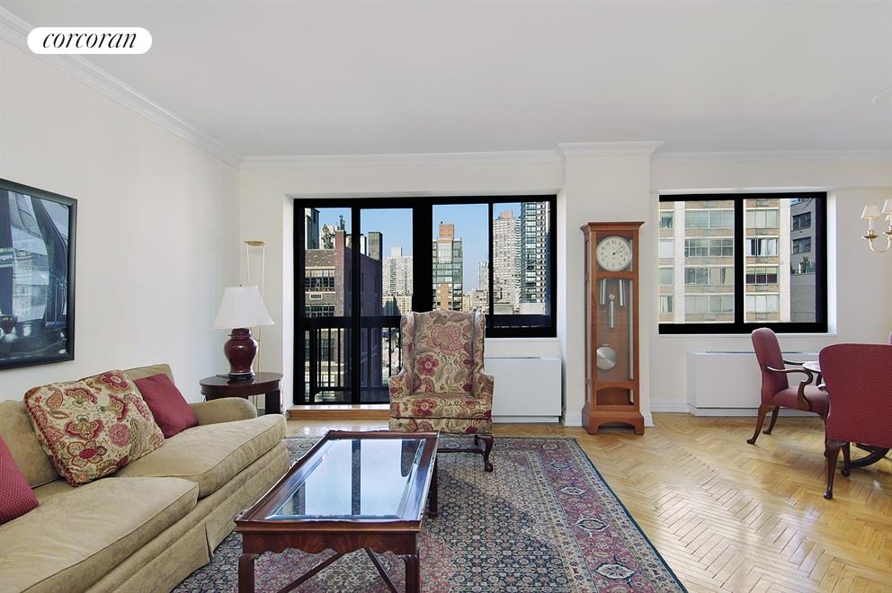 Living Room / Dining Room