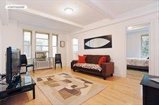 325 West 45th Street, Apt. 412, Clinton