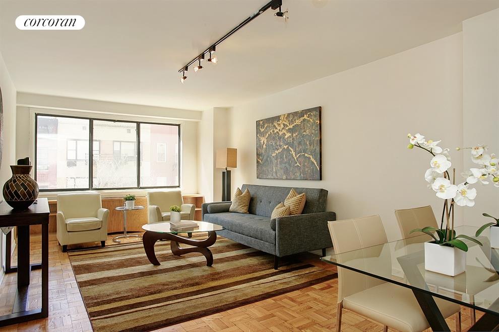 Living Room / Dining Room