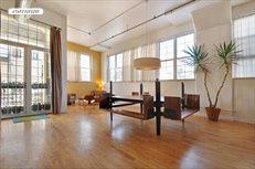 689 Myrtle Avenue, Apt. 2I, Clinton Hill