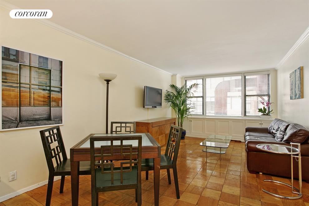 Living Room / Dining Room