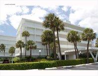 2784 South Ocean Blvd #305 S, Palm Beach