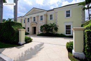 Elegant Georgian 3-level estate residence