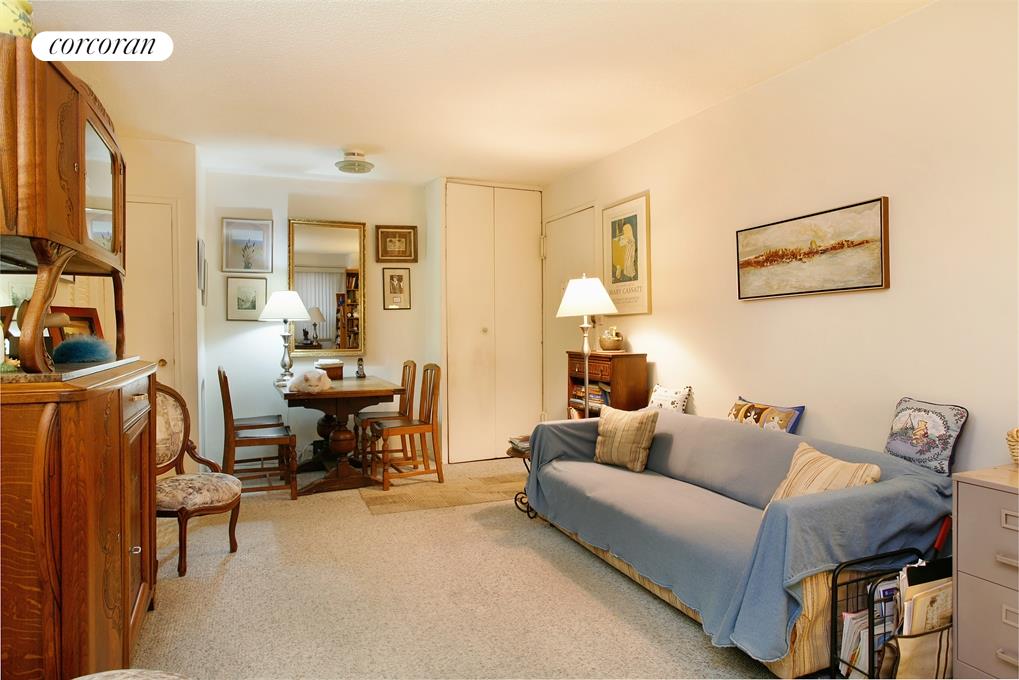 Living Room / Dining Room