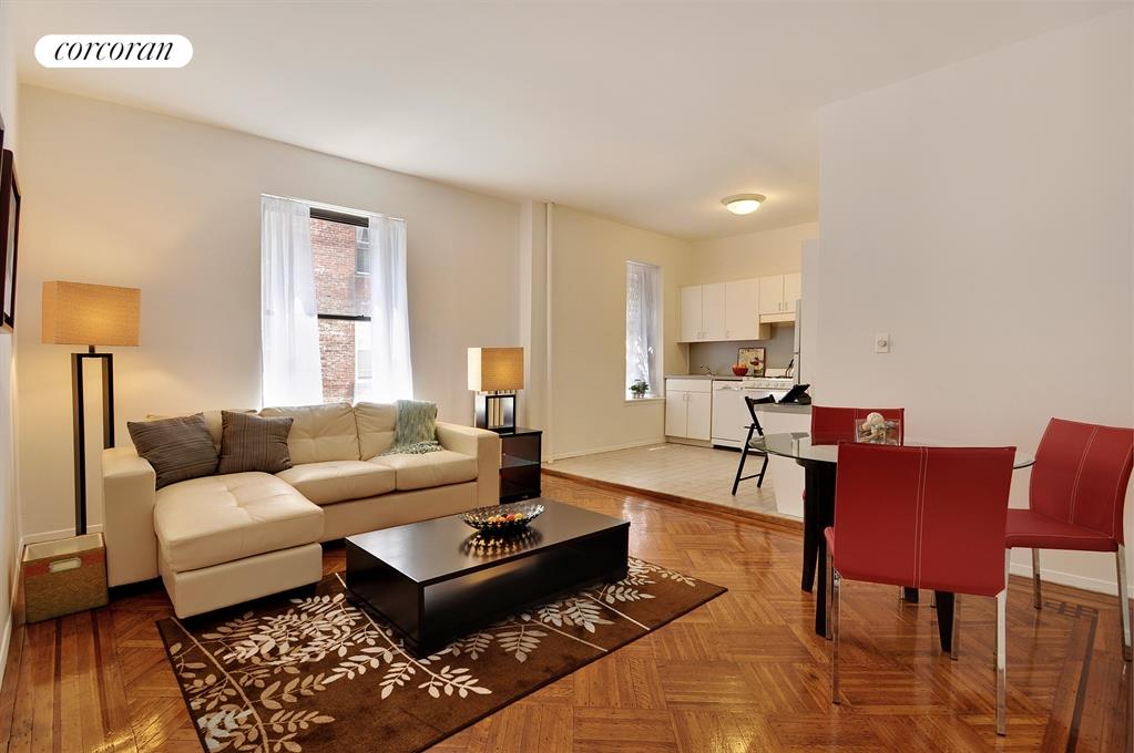 Living Room / Dining Room
