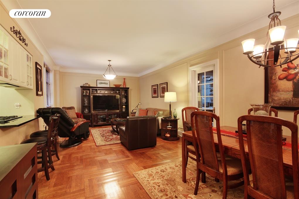 Living Room / Dining Room