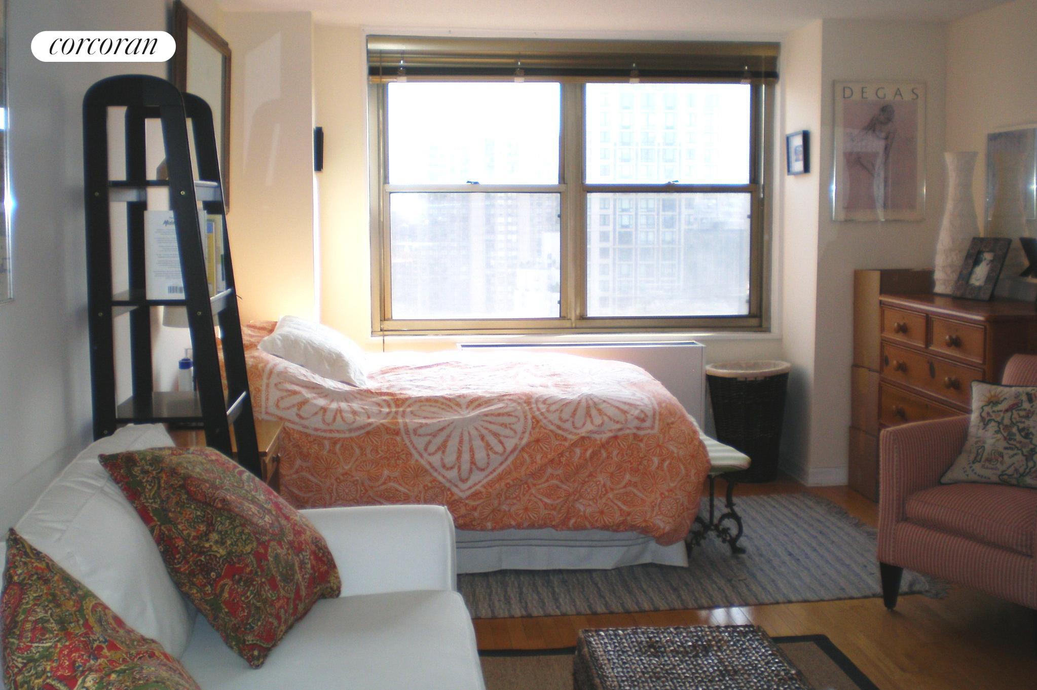 26K-Living Room