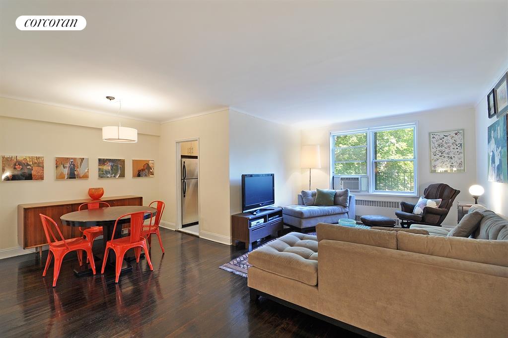 Living Room / Dining Room