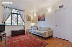 350 Albany Street, Apt. 4P, Battery Park City