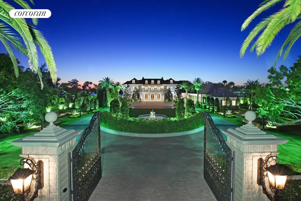 2.5 acres entirely walled and gated