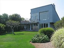 22 Lakeside Court, Montauk