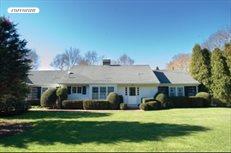 20 Egypt Close, East Hampton