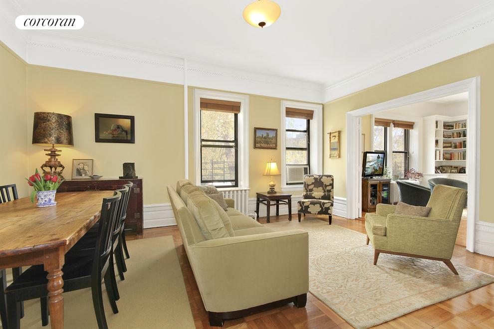 305 8th Avenue, Apt. A2, Brooklyn (305_W_EighthAvenue_#A2_LivingDiningRoom_LRozos)