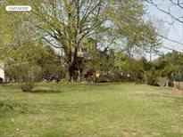 14 Talmage Lane, East Hampton