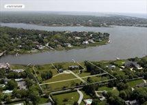 32 Seafield Lane, Westhampton Beach