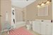 West 119th Street, 64, Manhattan (02 Bath)