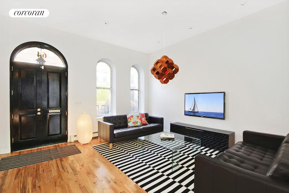 West 119th Street, 64, Manhattan (06 Den)