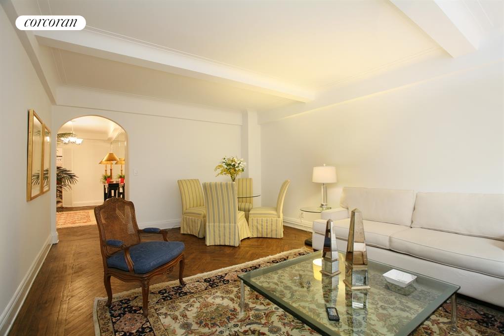 Living Room / Dining Room