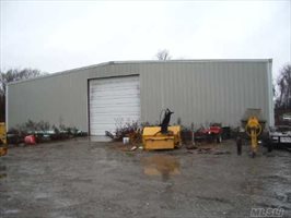 1508 Route 25 Main Rd, Jamesport