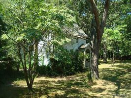 437 & 443 Flanders Rd, Flanders