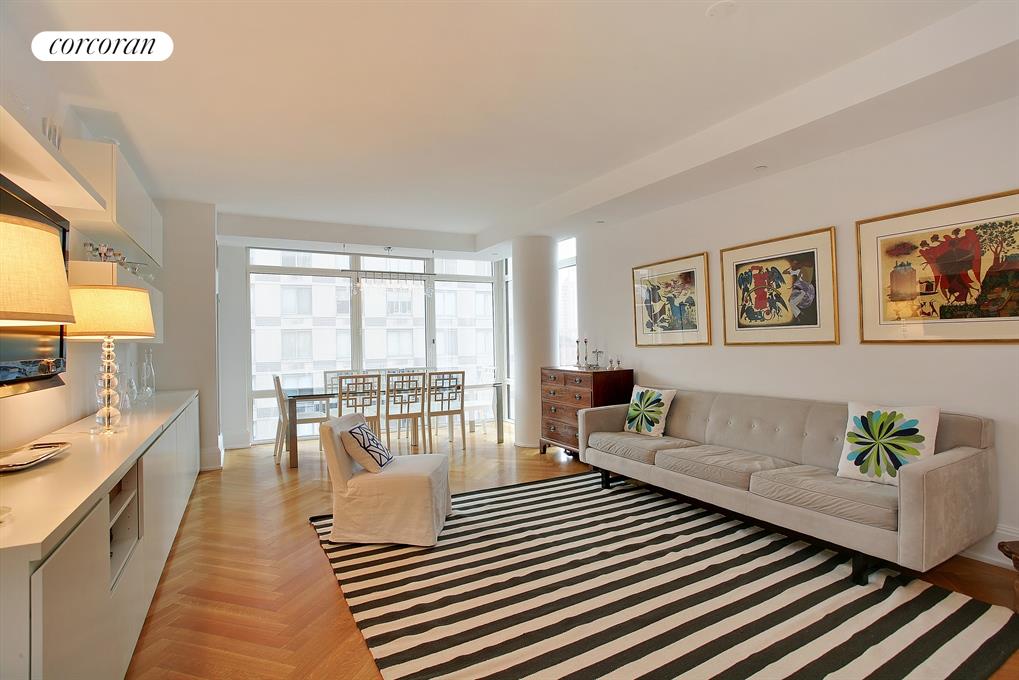 Living Room / Dining Room