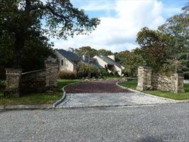 43 Inlet View Path, East Moriches