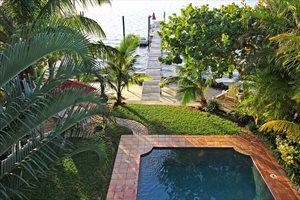 329 Atlantic Drive, Hypoluxo