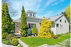 641 Montauk Highway, Amagansett