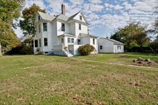 22040 Main Road, Orient (Point)