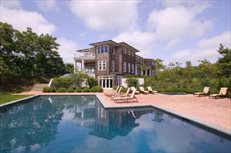 235 Middle Line Highway, Water Mill