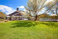 16 Jacobs Way