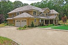 8 Shady Path, Bridgehampton