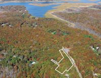 258 Millstone Brook Road, Southampton