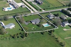 754 Lumber Lane, Bridgehampton