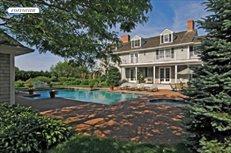 89 Hayground Cove Road, Water Mill
