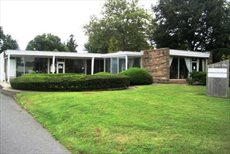 596 Hampton Road, Southampton