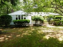 3225 Grand Avenue, Mattituck
