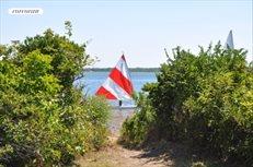 415 East Lake Drive, Montauk