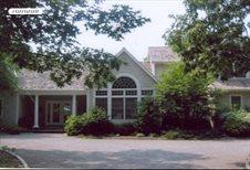 2 Cedar Trail, East Hampton