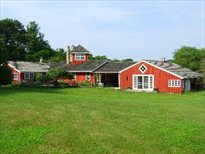 472 Further Lane, Amagansett