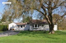 105 N. Greenwich Street, Montauk